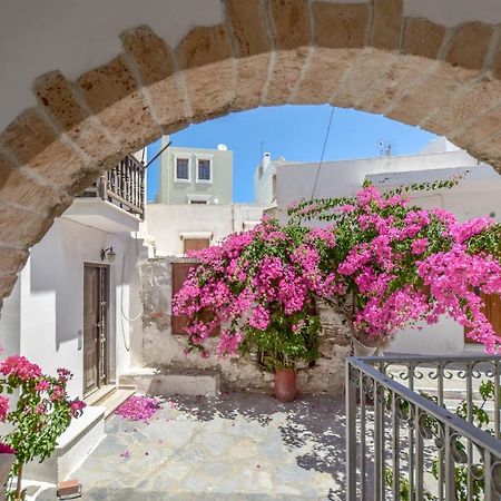 Honey & Cinnamon Luxury Suite Naxos City Extérieur photo