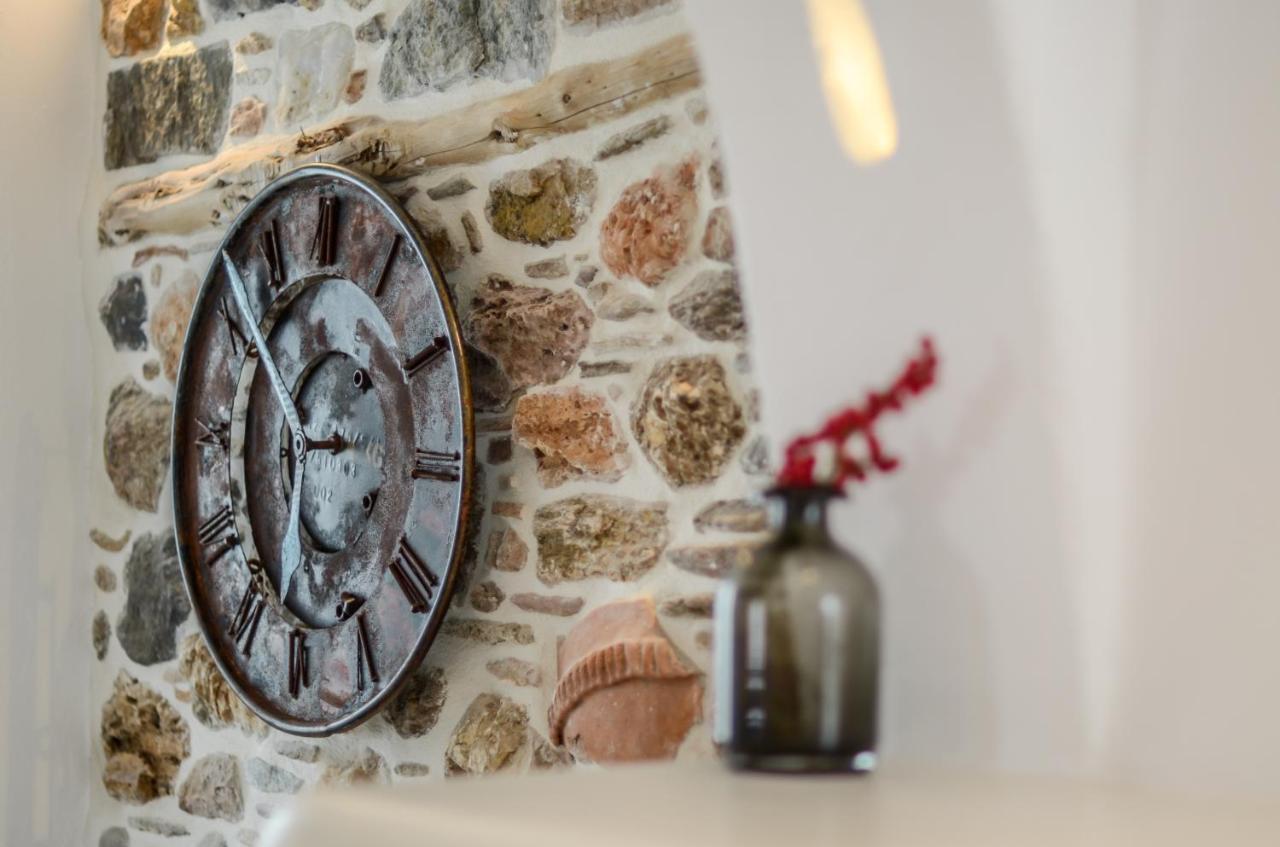 Honey & Cinnamon Luxury Suite Naxos City Extérieur photo